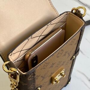Louis Vuitton Trunk Vertical-11*17.5*3.5CM