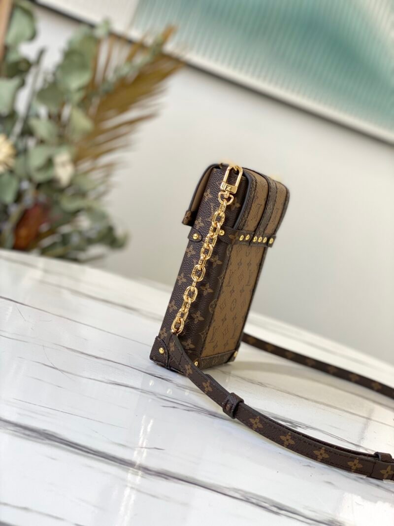 Louis Vuitton Trunk Vertical-11*17.5*3.5CM