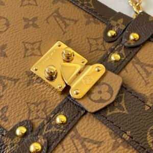 Louis Vuitton Trunk Vertical-11*17.5*3.5CM