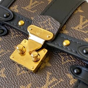 Louis Vuitton Trunk Vertical-11*17.5*3.5CM