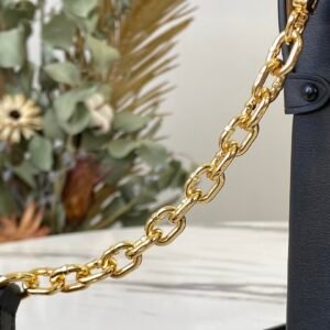 Louis Vuitton Trunk Vertical-11*17.5*3.5CM