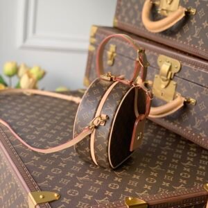 Louis Vuitton Petite Boite Chapeau-18*17*7CM