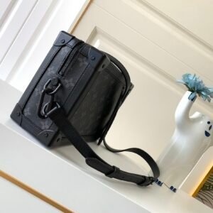 Louis Vuitton Soft Trunk-25x17x9.5M