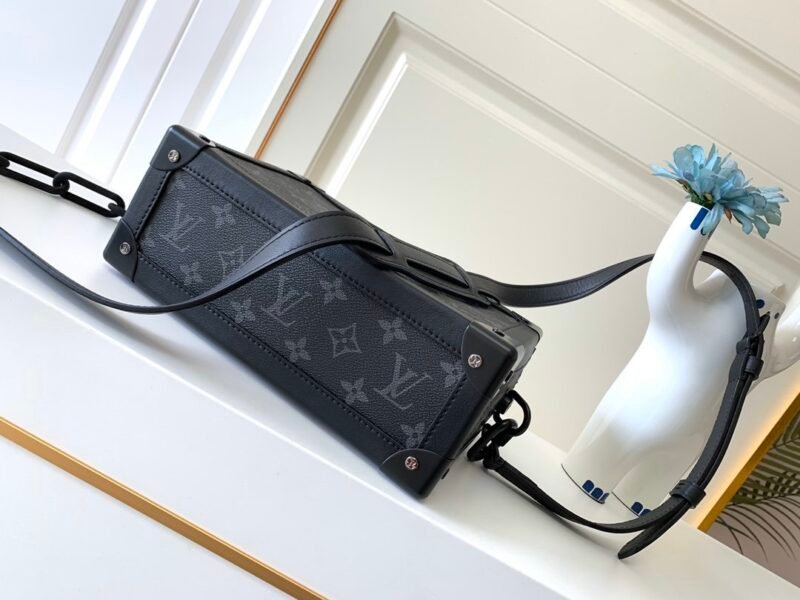 Louis Vuitton Soft Trunk-25x17x9.5M