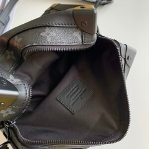 Louis Vuitton Soft Trunk-25x17x9.5M