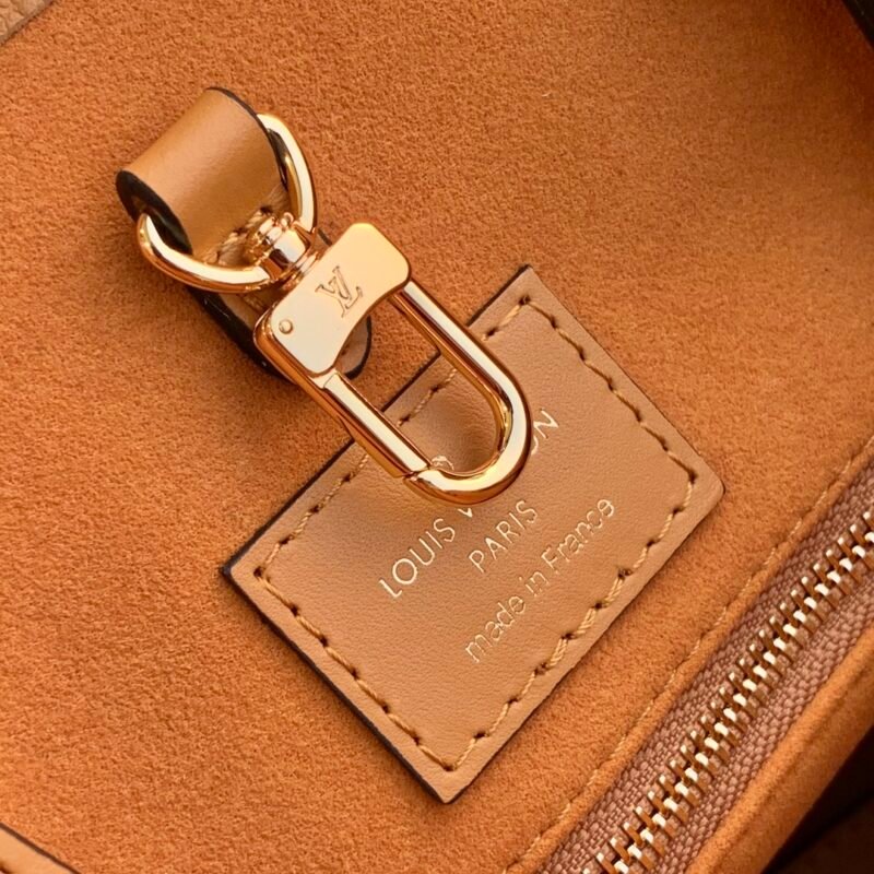 Louis Vuitton By The Pooll Onthego Handbag-35*27*14CM