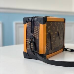 bag-5258764_2_.jpg Louis Vuitton Soft Trunk-25x17x9.5M