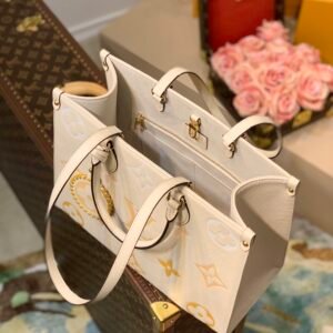 Louis Vuitton By The Pooll Onthego Handbag-35*27*14CM