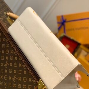 Louis Vuitton By The Pooll Onthego Handbag-35*27*14CM