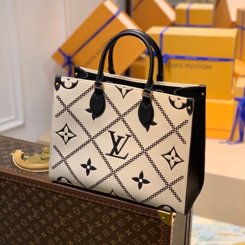 Louis Vuitton By The Pooll Onthego Handbag-35*27*14CM
