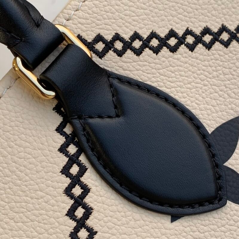 Louis Vuitton By The Pooll Onthego Handbag-35*27*14CM