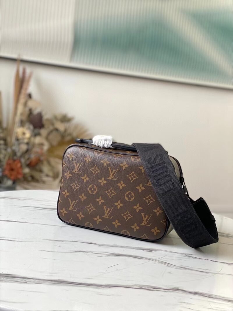 Louis Vuitton S Lock Bag-M45806-22*18*8CM