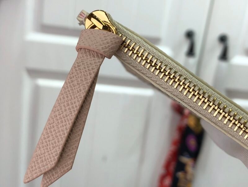 Louis Vuitton Pochette Félicie Wallet -21*11* 2CM
