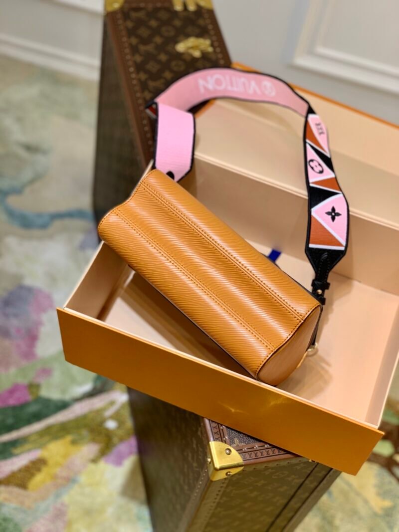 Louis Vuitton Twist MM-23*17*9.5CM