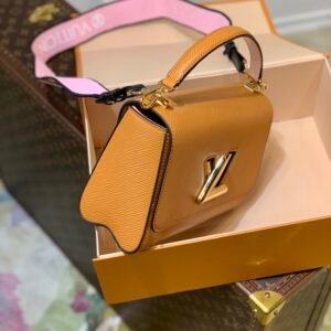 Louis Vuitton Twist MM-23*17*9.5CM