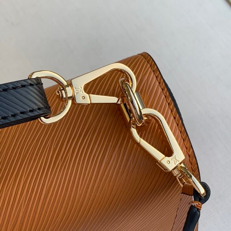 Louis Vuitton Twist MM-23*17*9.5CM