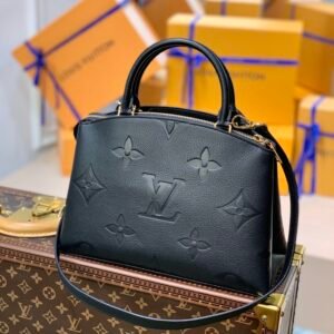 Louis Vuitton Petit Palais Handbags-29*18*12.5CM