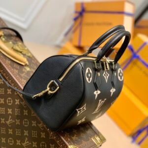 Louis Vuitton Wild at Heart Speedy Bandoulière 25-25*19*15CM