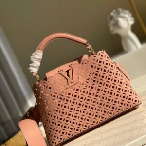 Louis Vuitton Capucines Handlebag-21* 14* 8&27*21*10CM