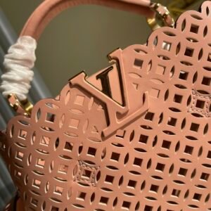 Louis Vuitton Capucines Handlebag-21* 14* 8&27*21*10CM