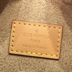 Louis Vuitton Loop Handbags-M40511-23*13*6CM
