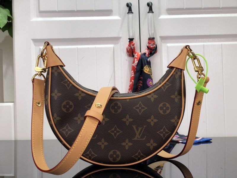 Louis Vuitton Loop Handbags-M40511-23*13*6CM