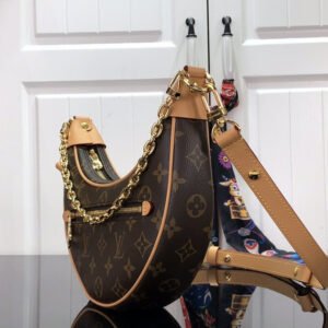 Louis Vuitton Loop Handbags-M40511-23*13*6CM