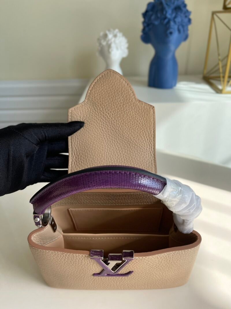 Louis Vuitton Mini Capucines Handlebag-21*14*8CM