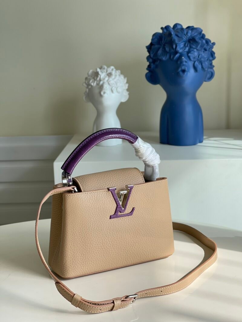 Louis Vuitton Mini Capucines Handlebag-21*14*8CM