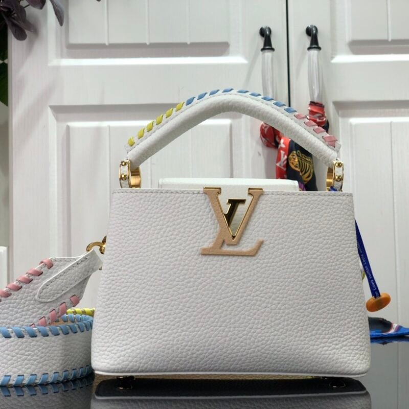 chb-327655ettreert_1_.jpg Louis Vuitton Capucines Bag-27*18*9CM