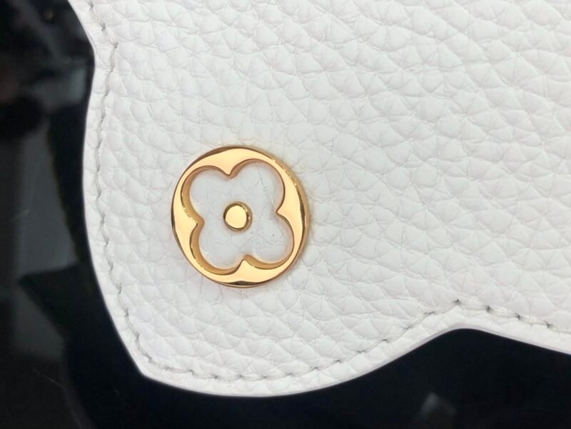 Louis Vuitton Capucines Bag-27*18*9CM