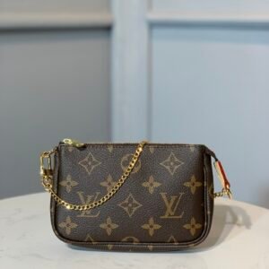 Louis Vuitton Pochette Accessoires-15.5*4*10.5CM
