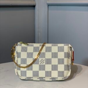 Louis Vuitton Pochette Accessoires-15.5*4*10.5CM