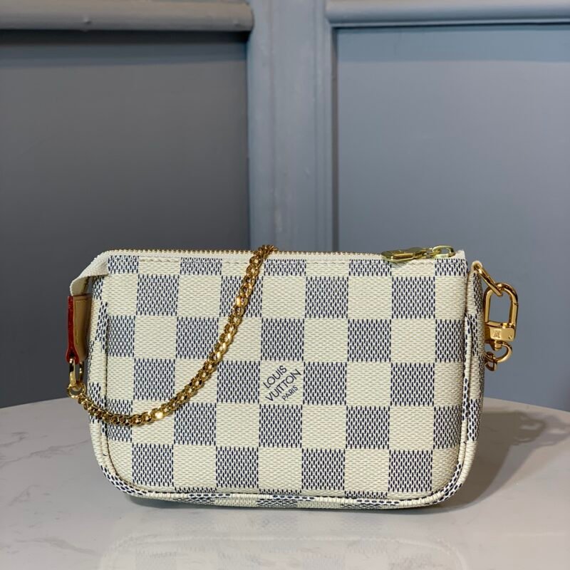 Louis Vuitton Pochette Accessoires-15.5*4*10.5CM