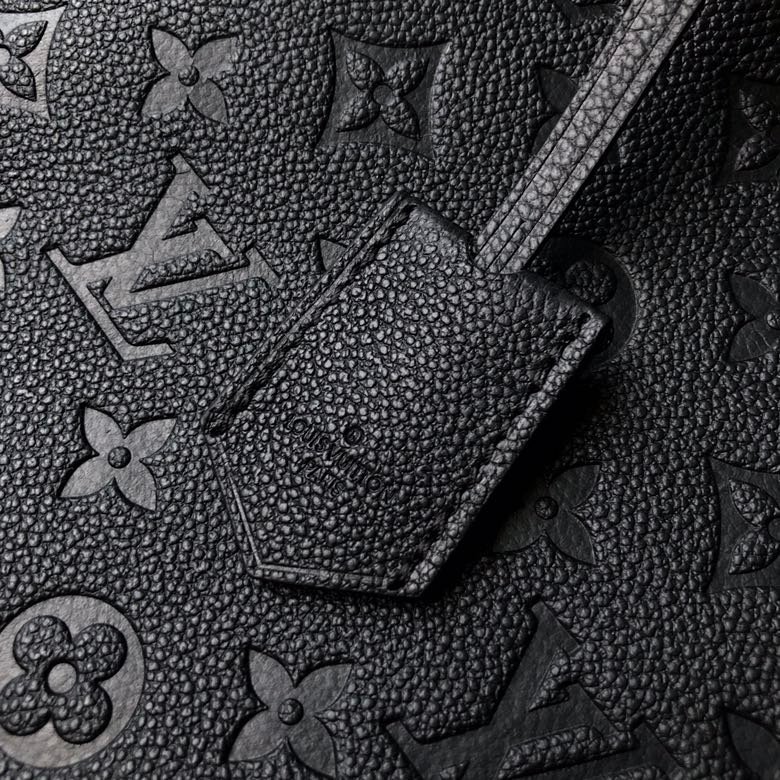 Louis Vuitton Montaigne BB-29*20*13CM