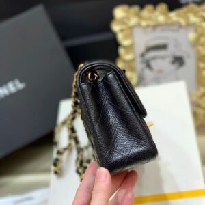 dwd-09347rewrwe_4_.jpg Ch@nel Flap Bag-Caviar-Gold Hardware-20CM