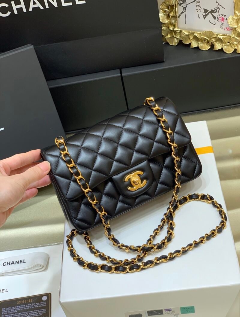 Ch@nel Flap Bag-Lambskin-Gold Hardware-20CM