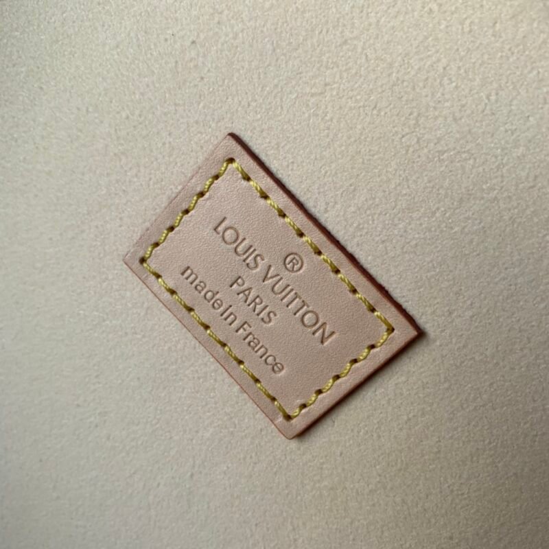 Louis Vuitton Jewelry Box-24*13*17CM