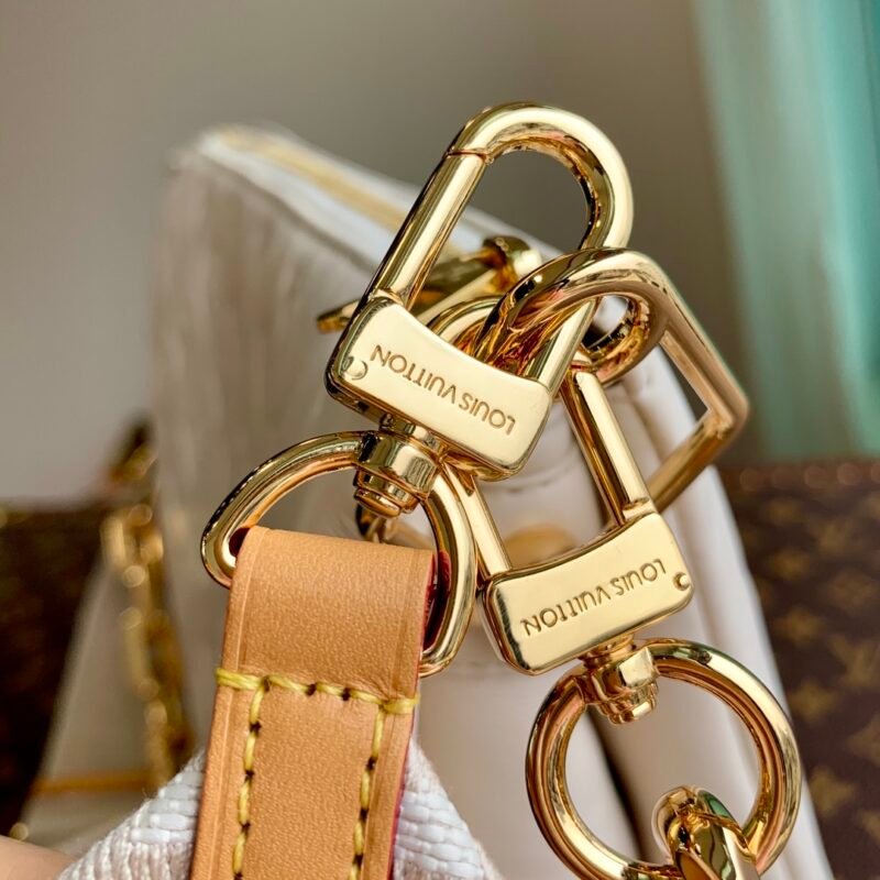 Louis Vuitton Coussin Handbags-29.5×13.5×21CM