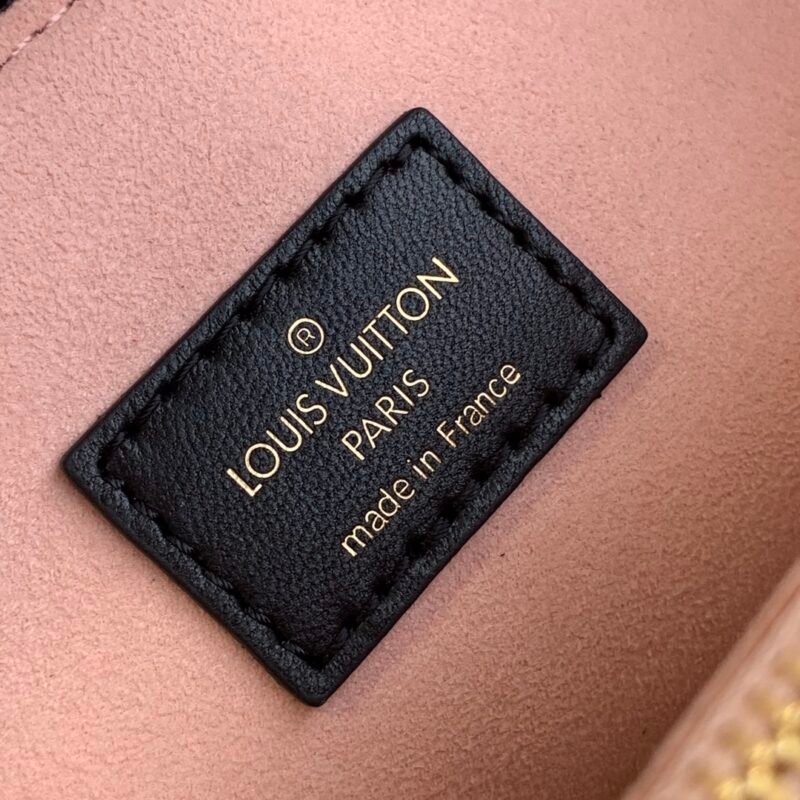 Louis Vuitton Coussin Handbags-26*20*12CM