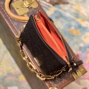 Louis Vuitton Coussin BB Bag-20*16*12 CM