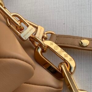 Louis Vuitton Coussin BB Bag-20*16*12 CM