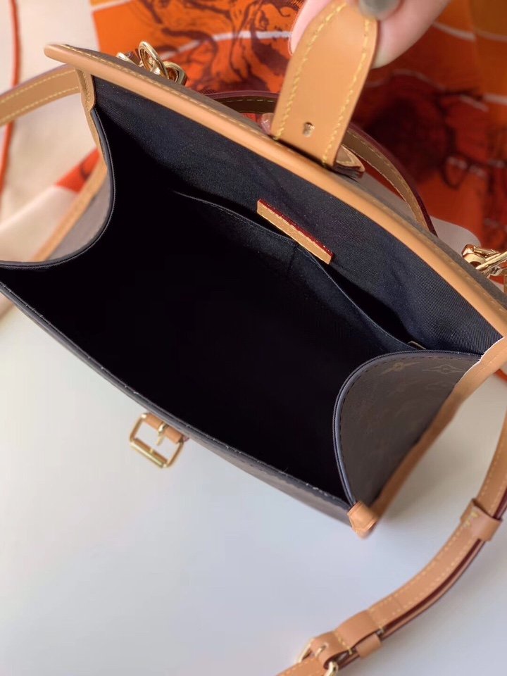 Louis Vuitton Bel Air Handbags-23.5*18*9CM