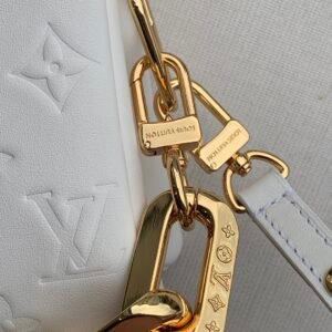 Louis Vuitton Coussin Handbags-26*20*12CM