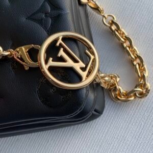 Louis Vuitton Pochette Coussin Chain Bag-20*14*8CM