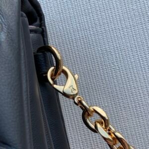 Louis Vuitton Pochette Coussin Chain Bag-20*14*8CM