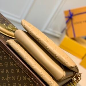 Louis Vuitton Coussin Handbags-26*20*12CM