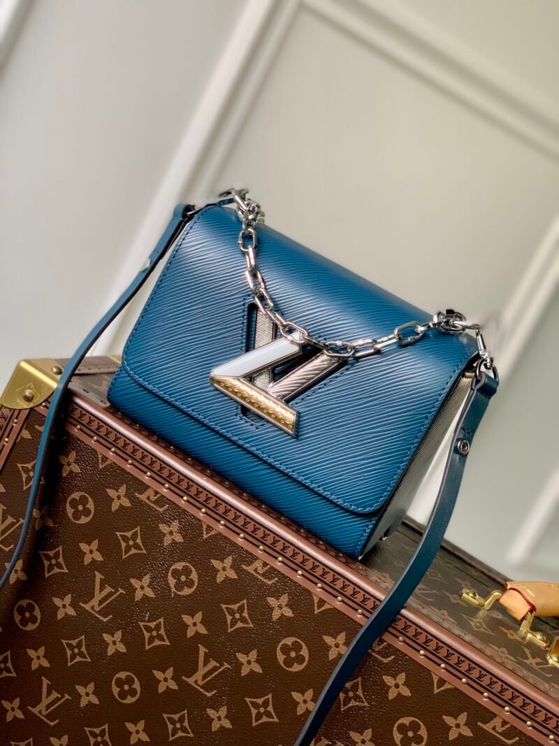 Louis Vuitton Twist -19x 15x 9CM