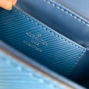 Louis Vuitton Twist -19x 15x 9CM