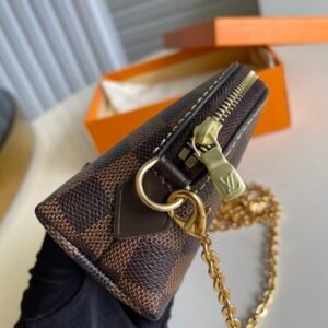 Louis Vuitton Cosmetic Pouch & Chain Bag M47515-17*12*6CM